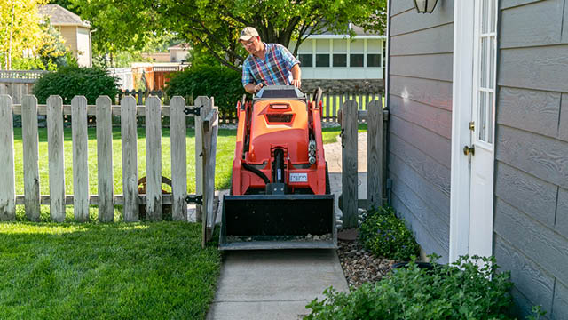 CHARGEUR KUBOTA SCL1000