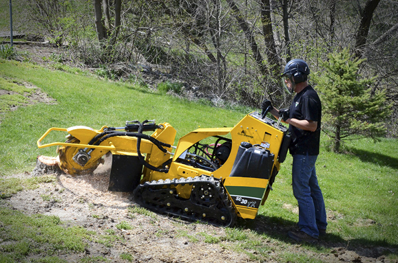VERMEER SC30TX Stump Grinder – Lou-Pro | Location d'outils