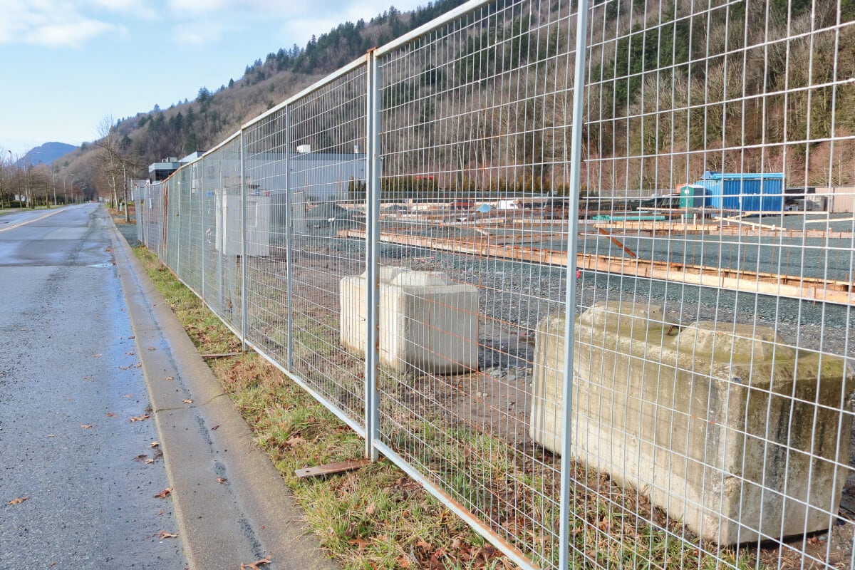 SECURITY FENCE