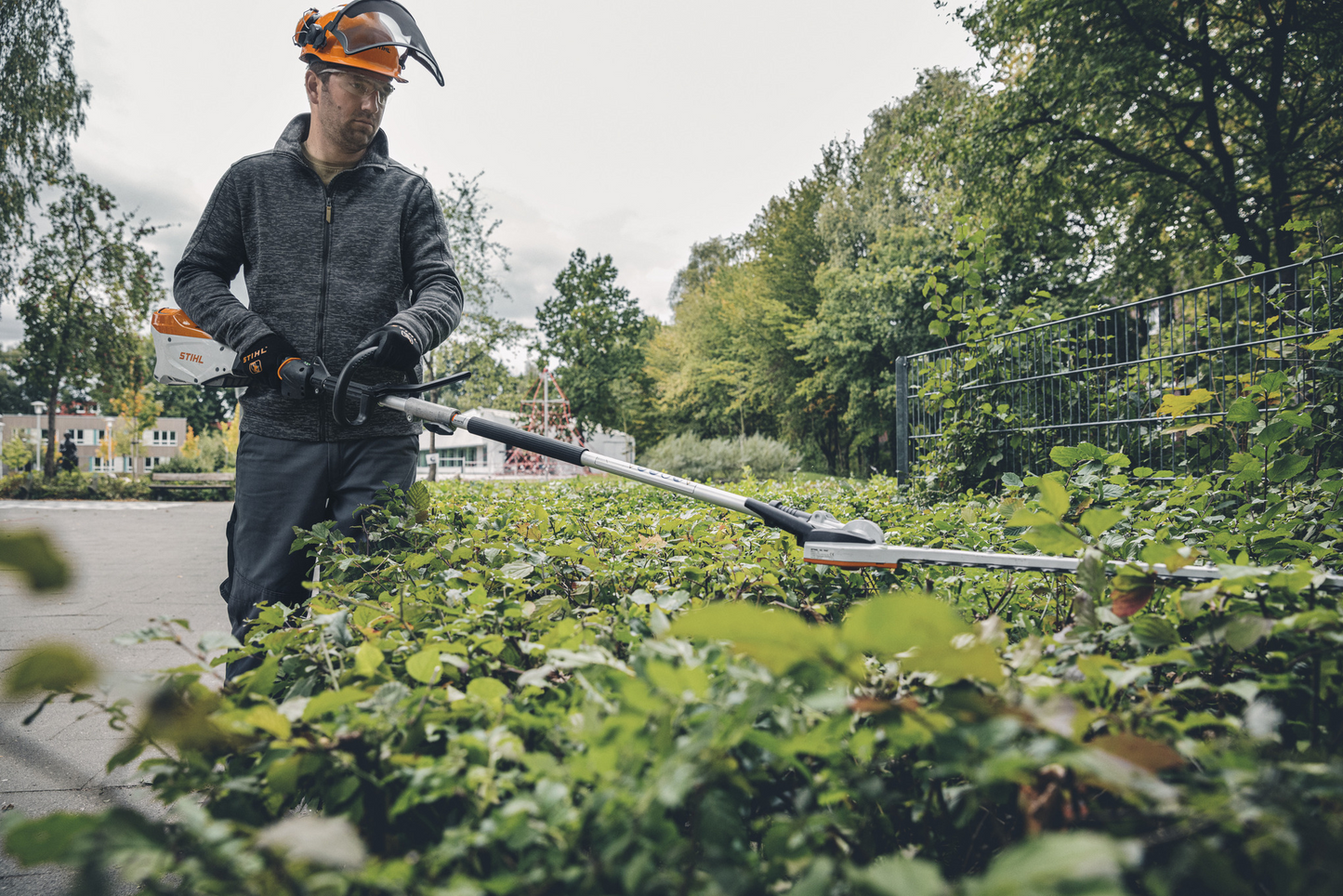 MSA300 Chainsaw